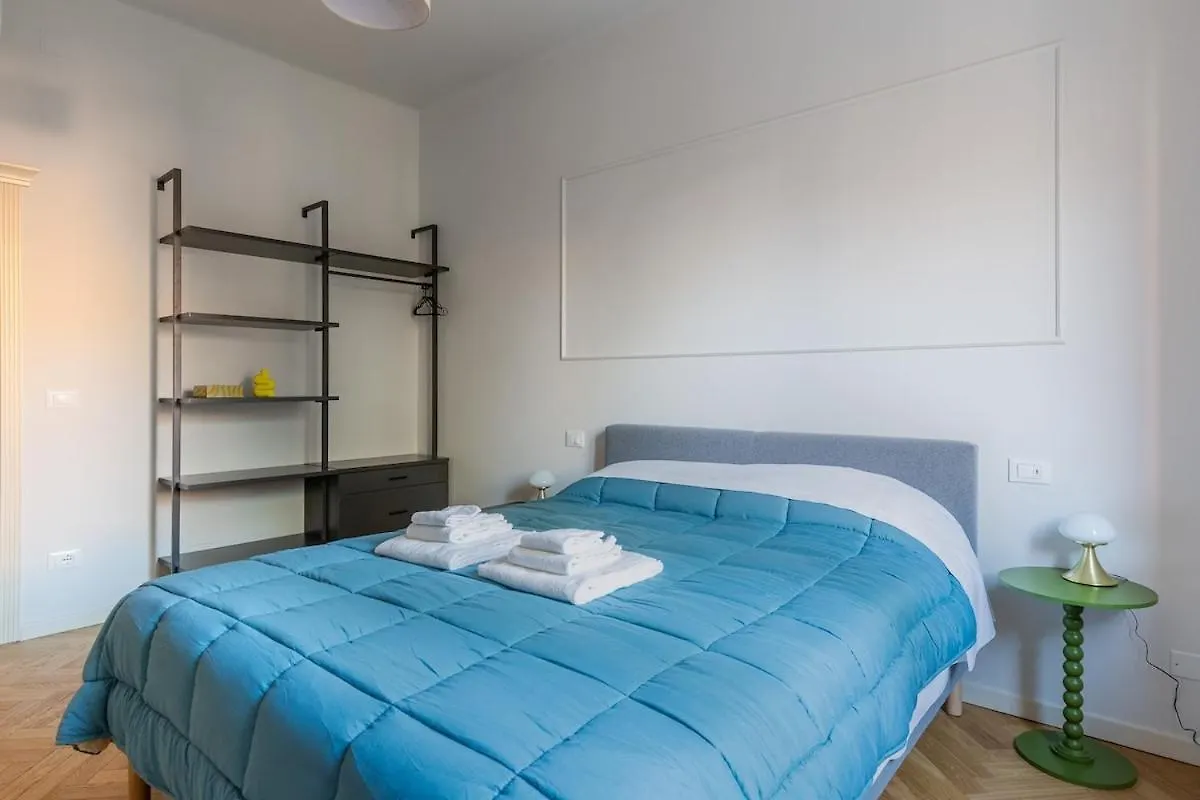 Oasis Apartment Bologna 0*,