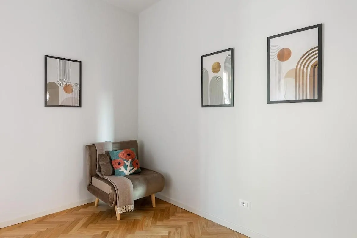 Oasis Apartment Bologna Italy